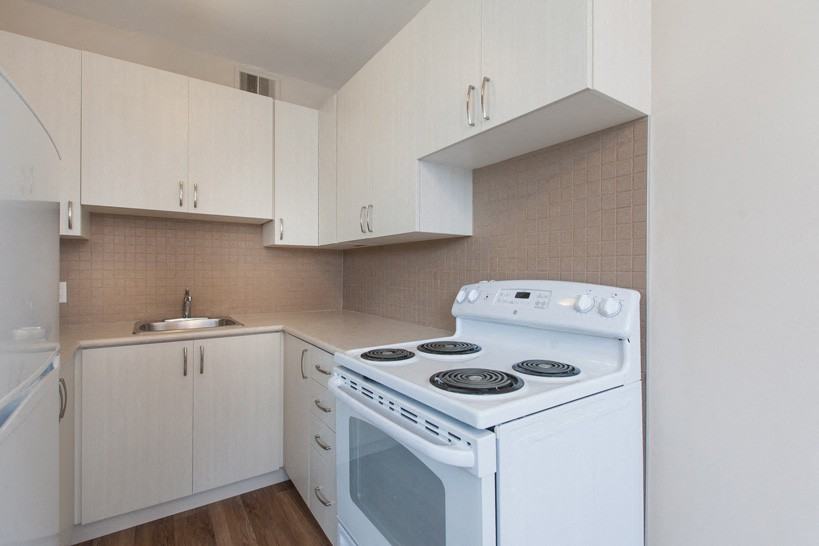 712-732 Belmont Ave - Photo 3 of 8