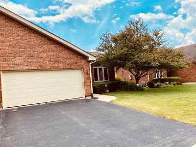 22043 Jordan Ln - Photo 2 of 37