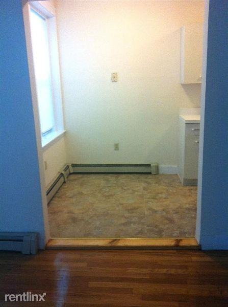 1647 Commonwealth Ave - Photo 3 of 8