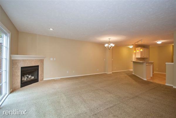 772 Four Ponds Ct SE - Photo 2 of 17