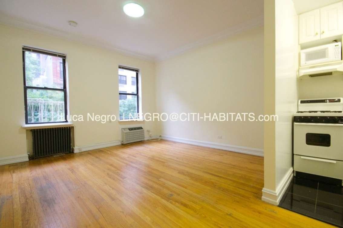 3rd Ave & East 46th St #4-D