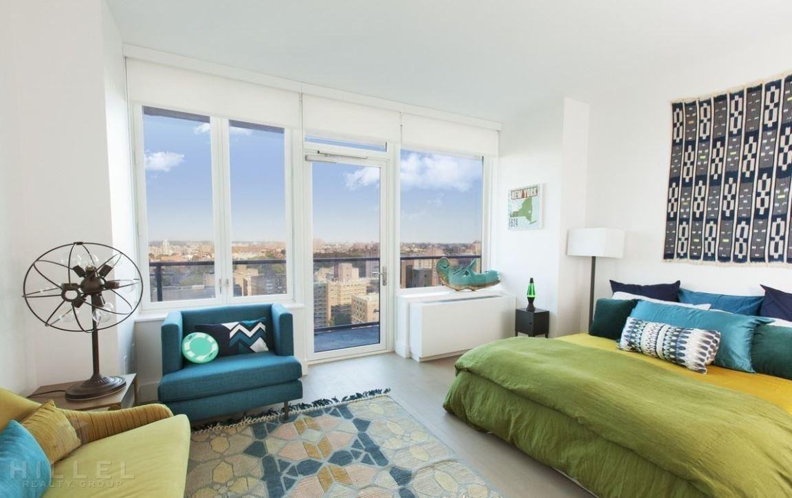 Fleet Pl #27D - Photo 2 of 3