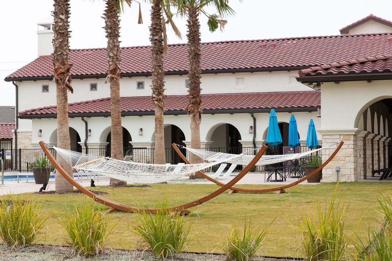 Oxford at Santa Clara - Photo 7 of 50