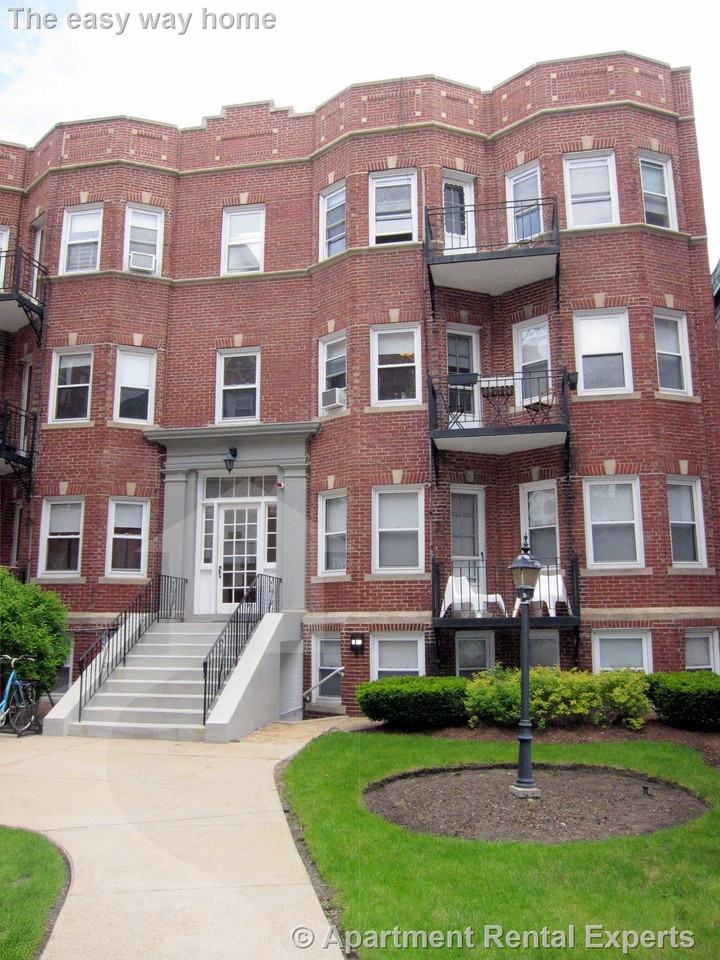 163 Summer St #8 - Photo 2 of 3