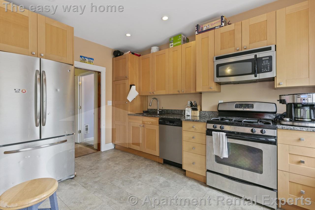 34 William St - Photo 3 of 15