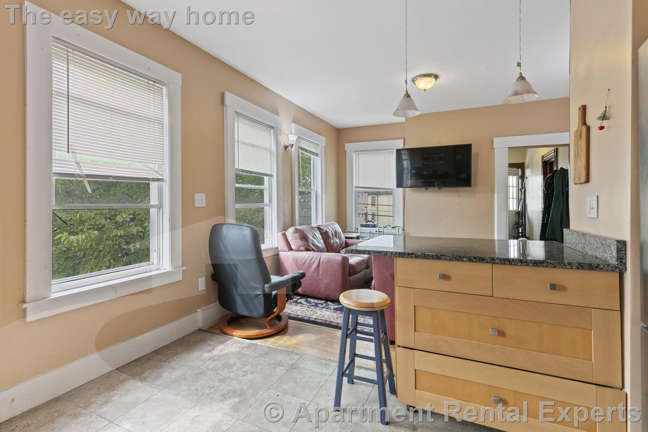 34 William St - Photo 5 of 15