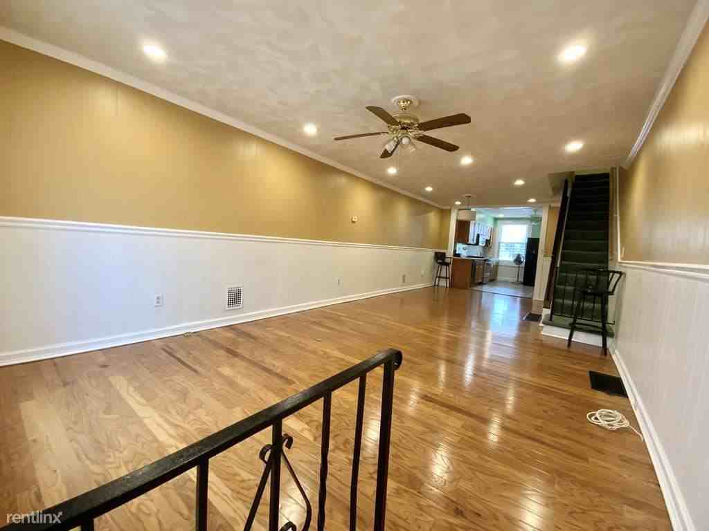 2509 Christian St - Photo 2 of 49