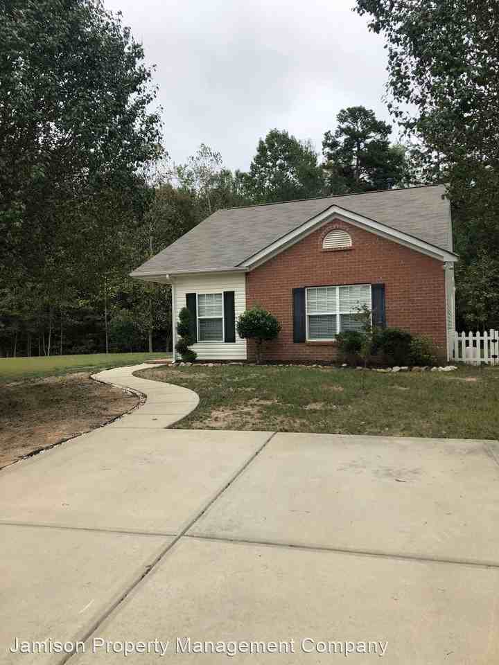 1902 Harrison Park Dr - Photo 2 of 16