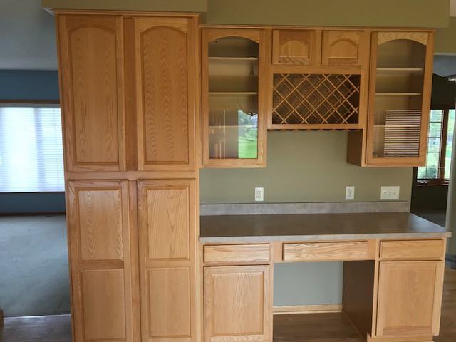 2740 118th Ct Ne - Photo 5 of 10