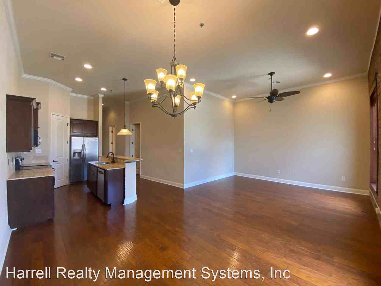 707 Austin Ave #C - Photo 2 of 11