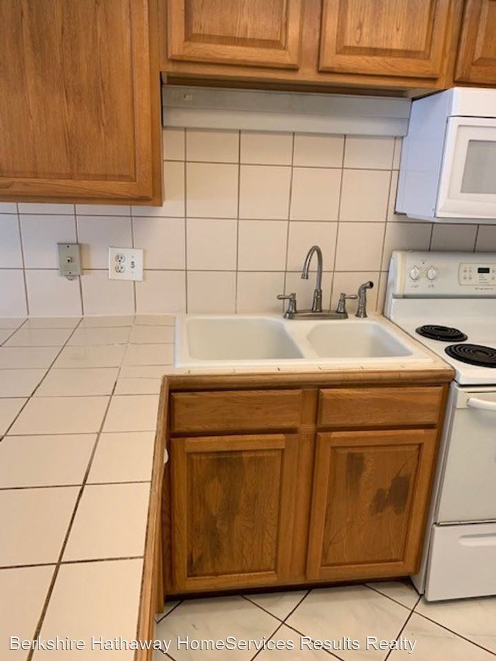 22 W Country Cove Way - Photo 3 of 17