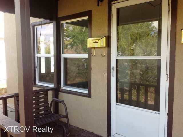 435 West Third - Photo 3 of 6