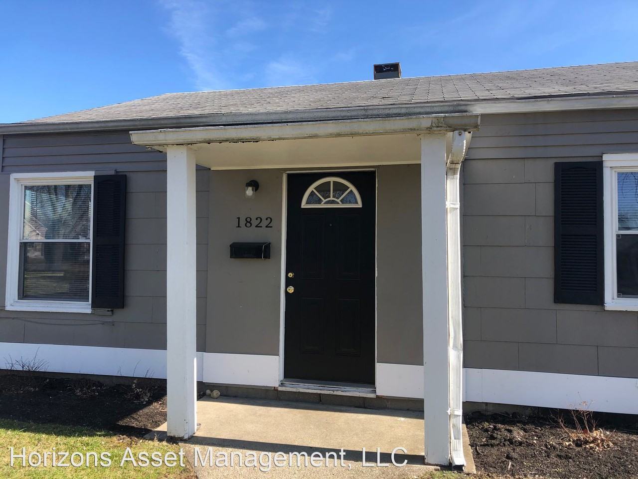 2005 Sweetbriar Lane - Photo 2 of 7