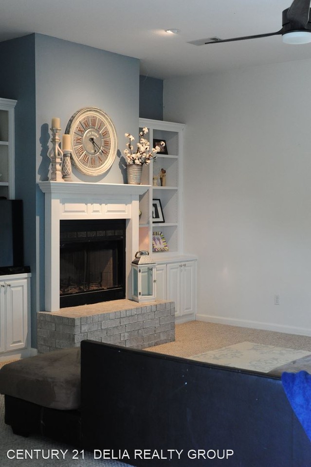 193 Prairie View Ln - Photo 3 of 16