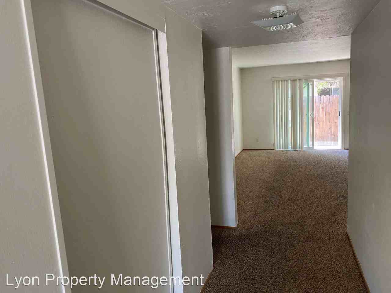 702 - 704 Villanova Drive - Photo 2 of 5