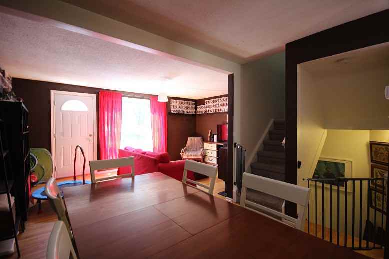 281 Thistledown Crt - Photo 2 of 14