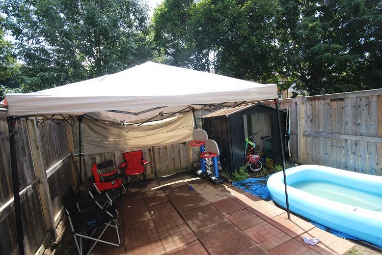 281 Thistledown Crt - Photo 3 of 14