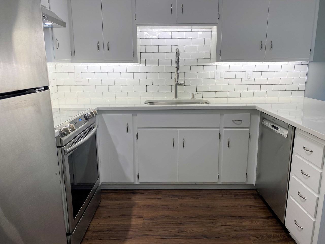 3726 Joppa Ave S - Photo 2 of 12