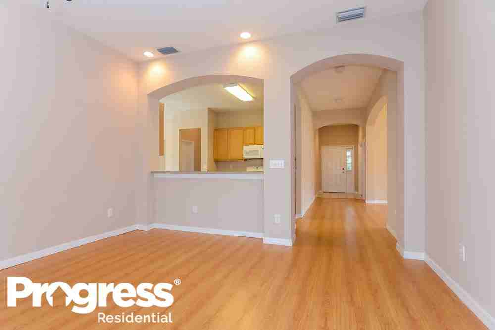 2603 Palesta Dr - Photo 2 of 25