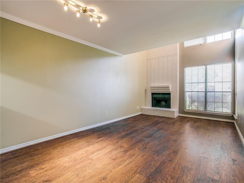 1926 Shadowood Trl - Photo 3 of 15