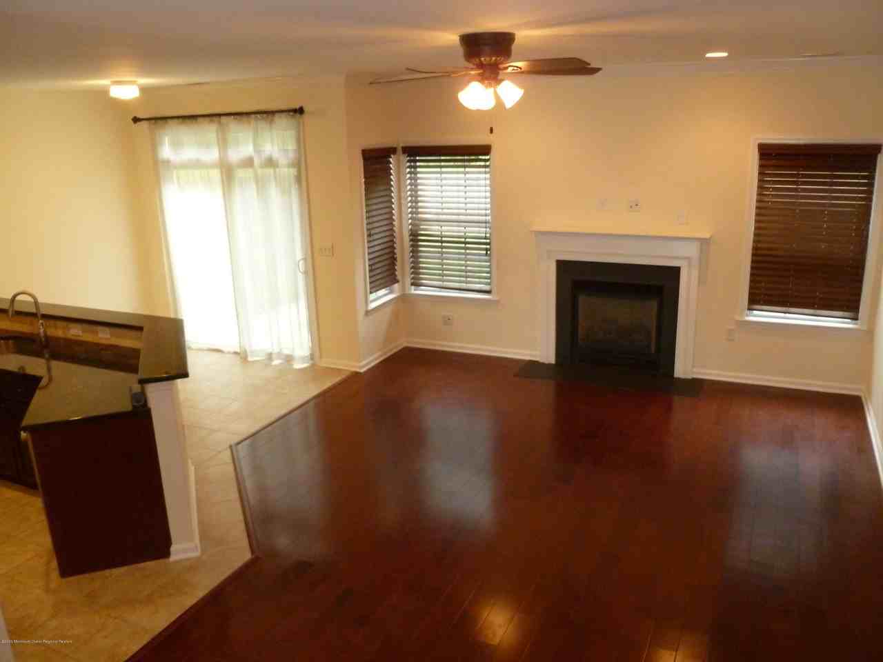 28 Santa Rosa Ln - Photo 3 of 12