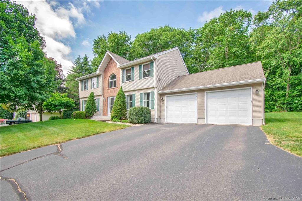 108 Cliffwood Dr - Photo 2 of 32