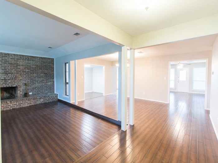 2008 Oakmeadow St - Photo 2 of 16
