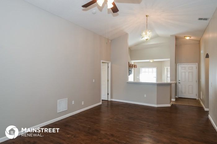 8306 Longspur Ave - Photo 3 of 16