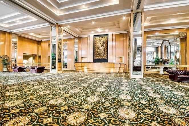 Windsor Court - Photo 2 of 50