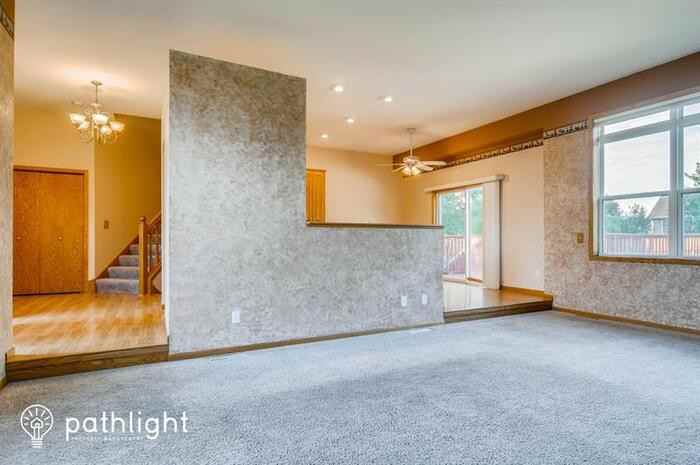 2078 132nd Ct Ne - Photo 3 of 18