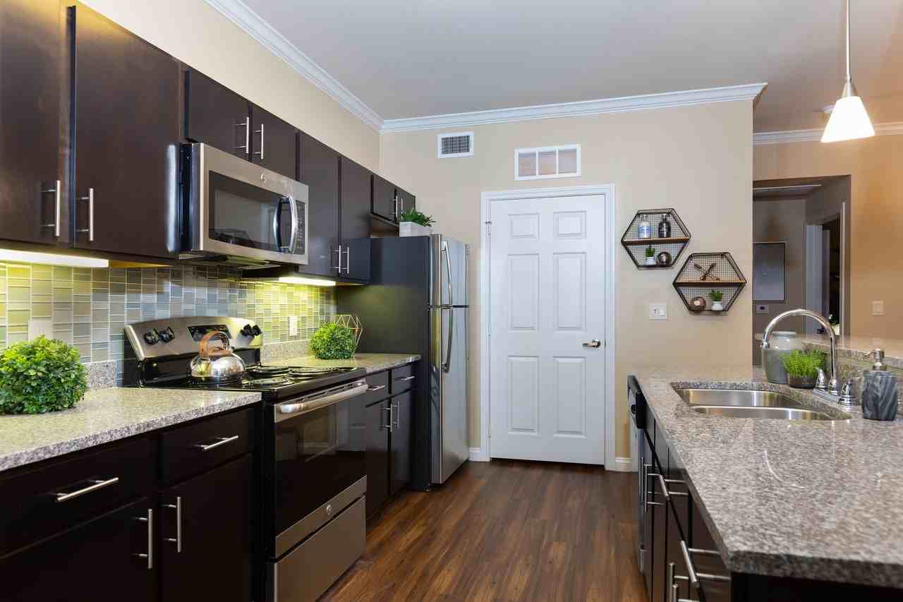 Hilltops - Photo 2 of 23