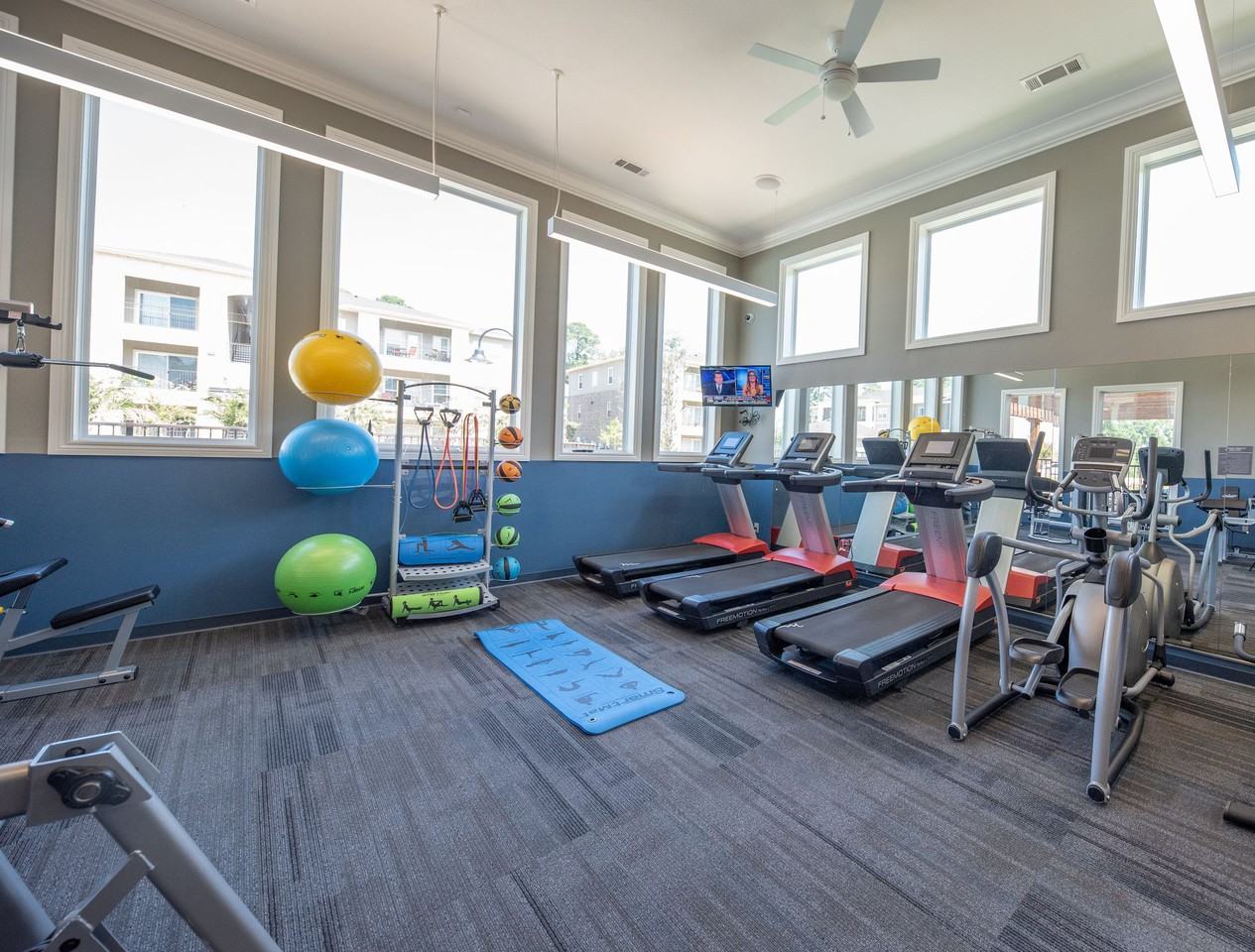 Hilltops - Photo 3 of 23