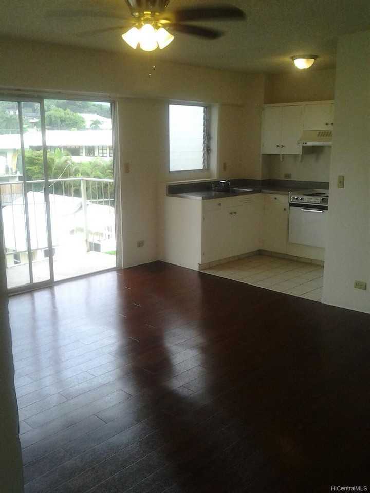 1711 Dole Street - Photo 2 of 9