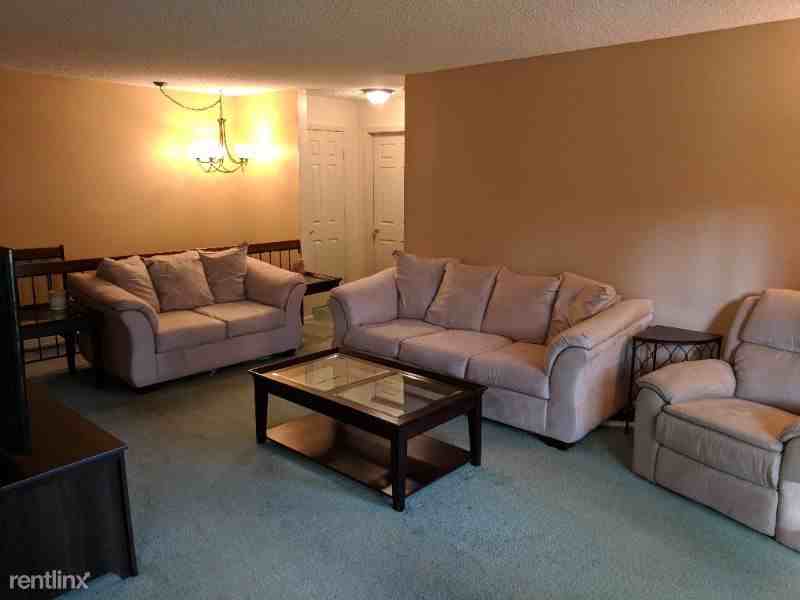 1150 W Saint Georges Ave - Photo 2 of 10