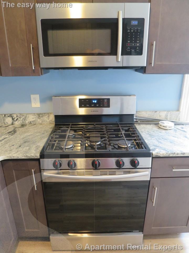 286 Highland Ave #3 - Photo 4 of 14