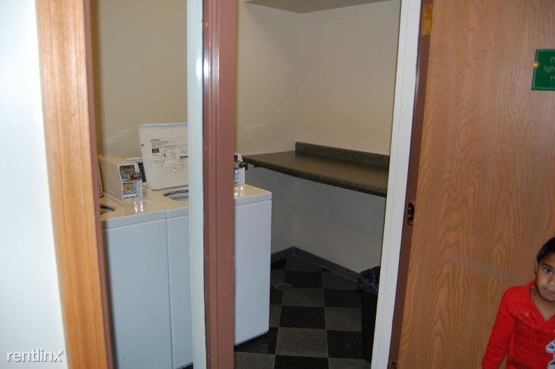 1840 1840 huntington blvd 511 - Photo 2 of 12