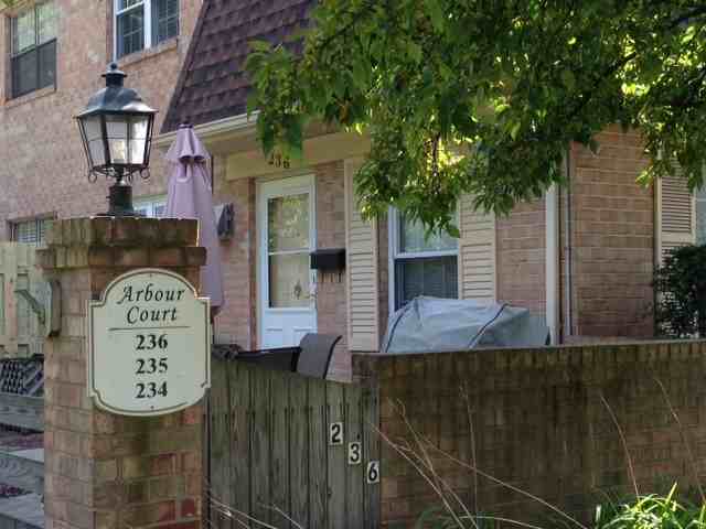 236 Arbour Ct - Photo 2 of 10