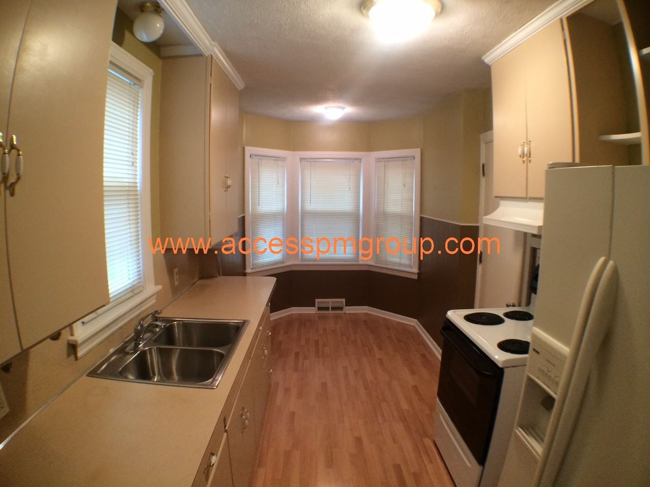 1135 Covell Ave NW - Photo 3 of 25