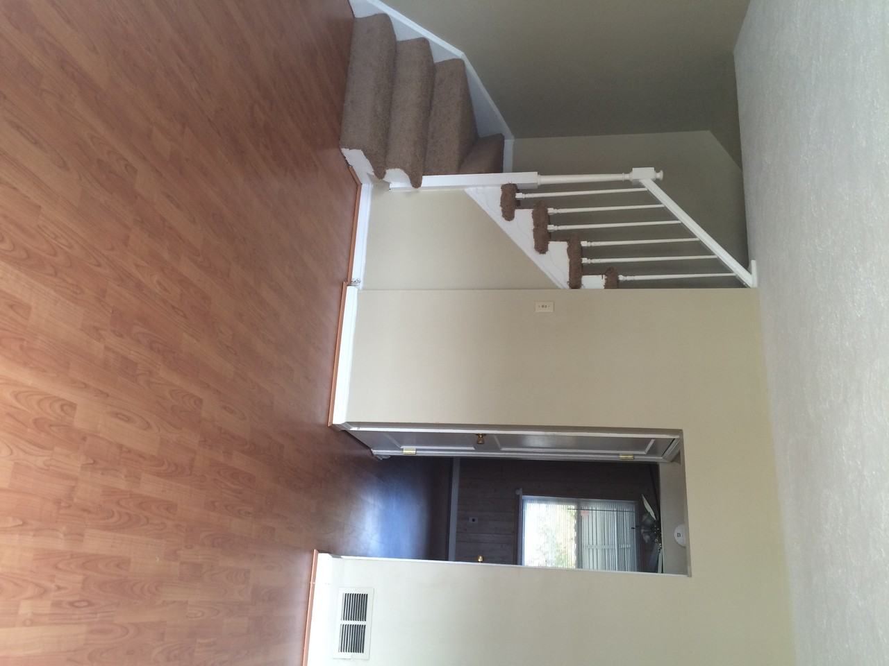 1706 Malvern St - Photo 3 of 10
