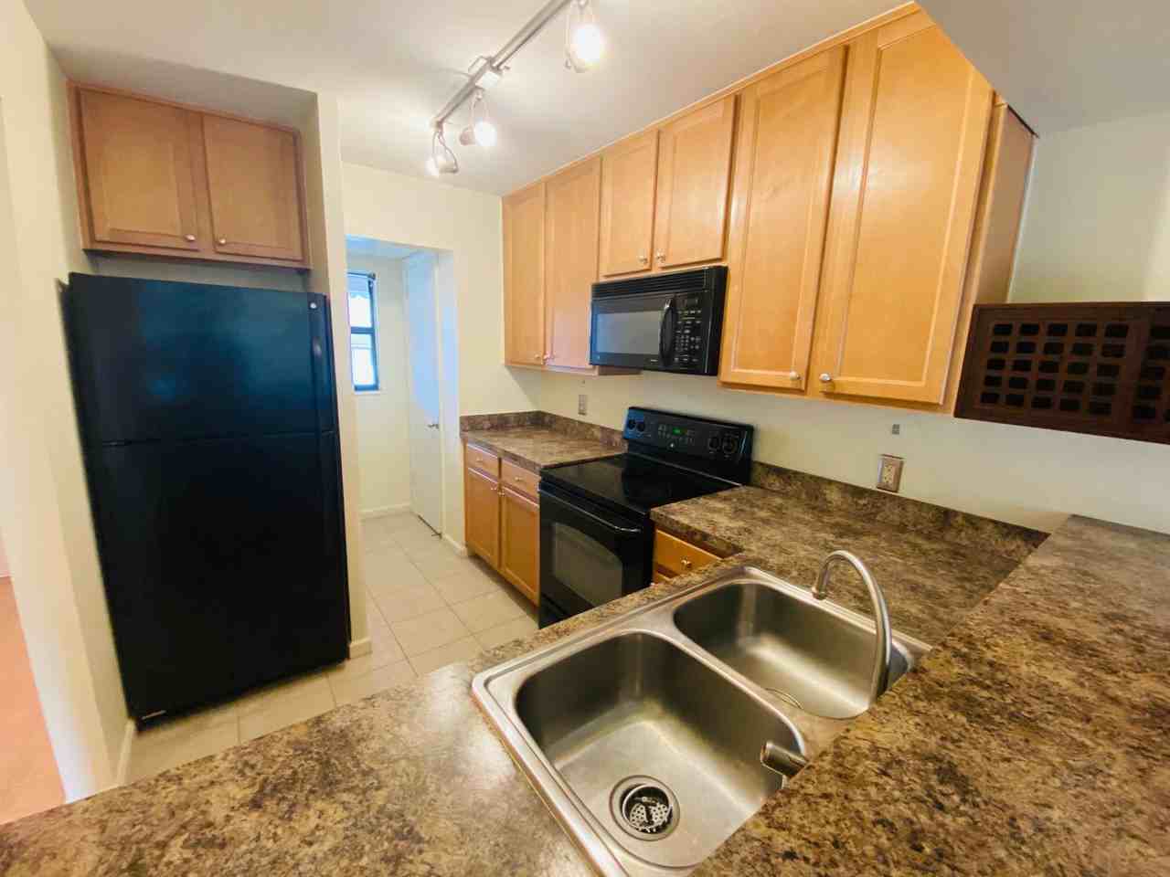 3032 Plaza Terrace Dr - Photo 2 of 12