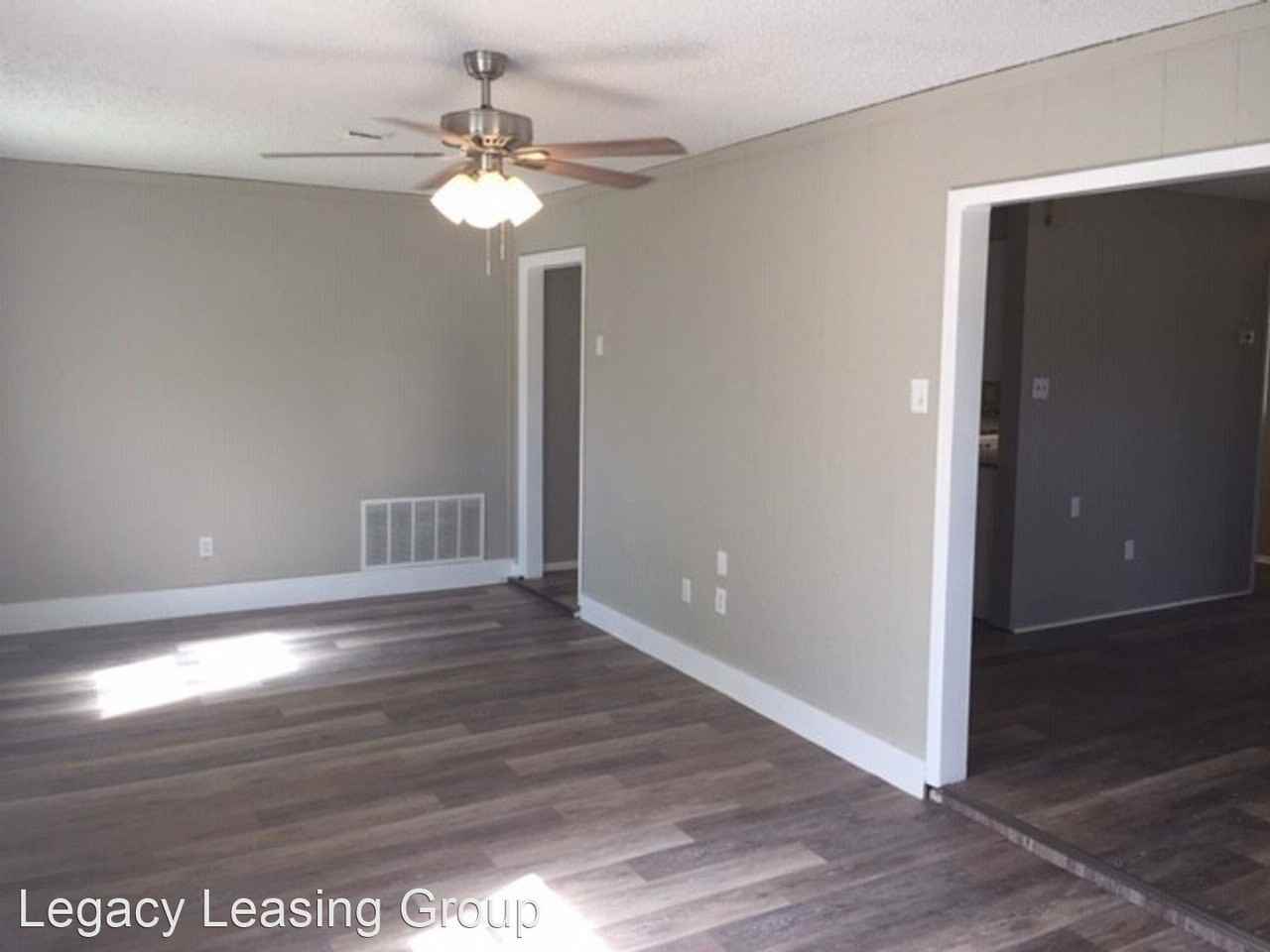 4734 Clover Ln - Photo 3 of 7