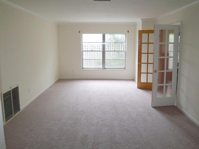 13917 Cherry Dale Ln - Photo 2 of 12