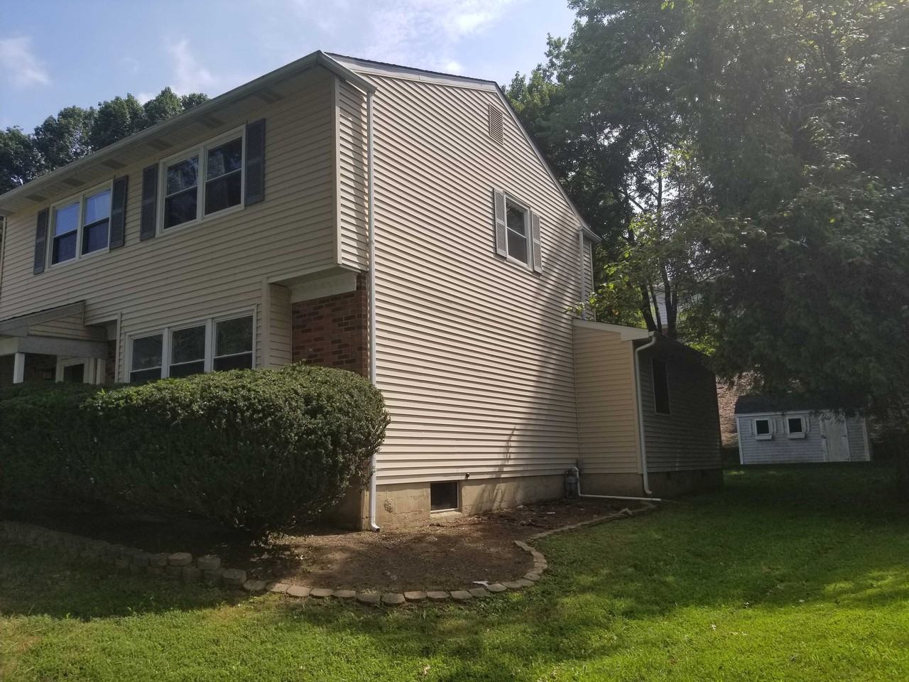 14 Duvall Ct - Photo 2 of 26