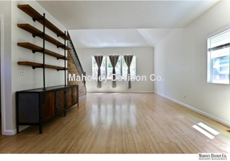 7118 Marsh Way - Photo 2 of 11