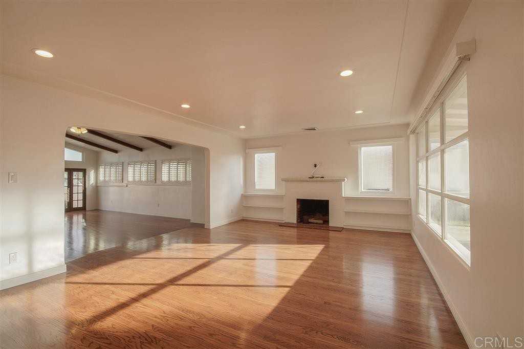 149 2nd Ave - Photo 3 of 24