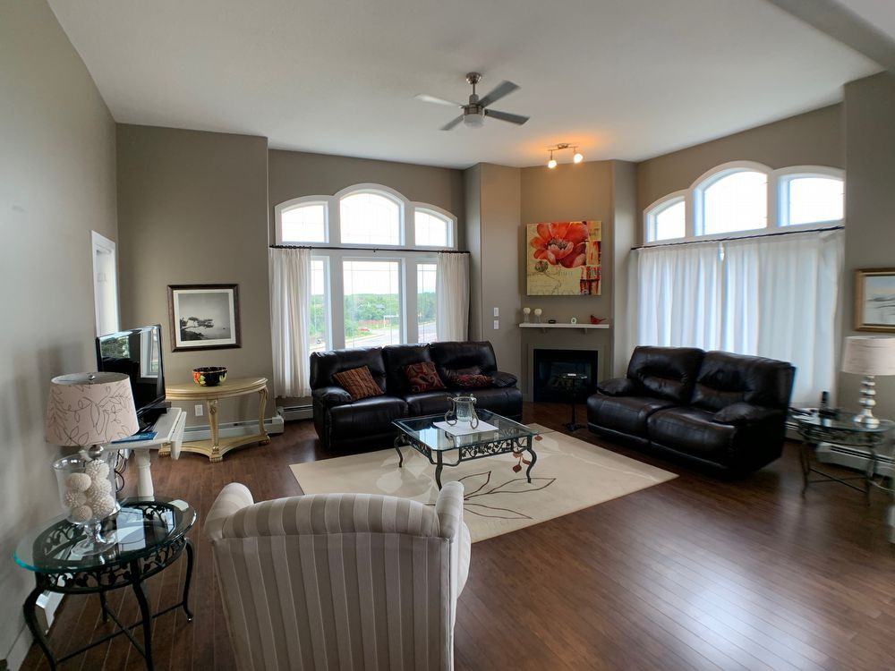 921B 2402-921b Thickwood Blvd - Photo 2 of 22