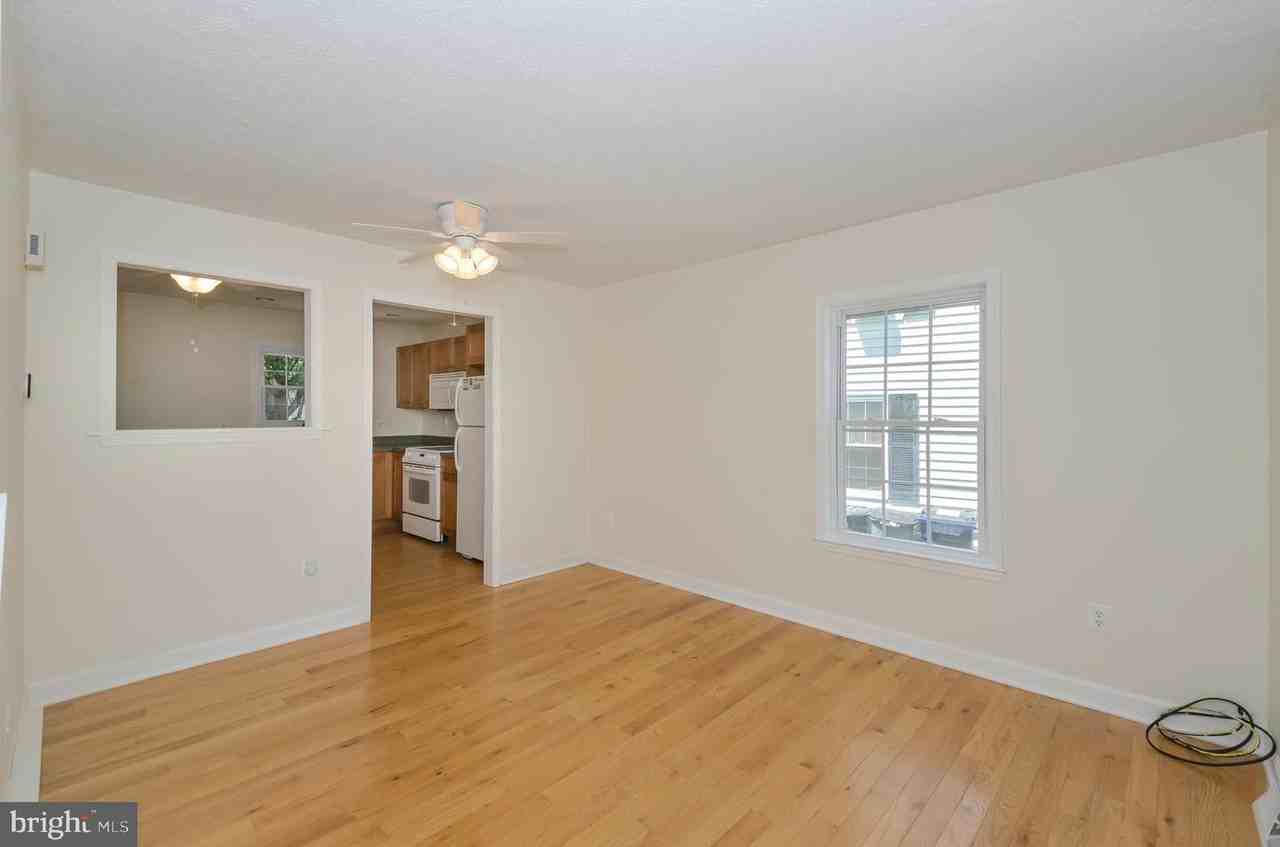 6346 Piney Ridge Dr - Photo 3 of 21