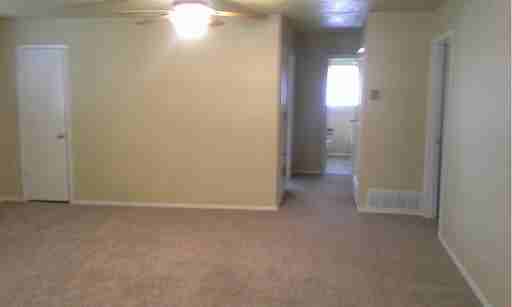 1013 Rosebud Dr - Photo 2 of 5