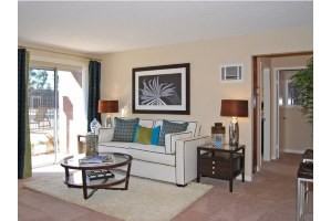 Summerlyn Apartments - Photo 2 of 7