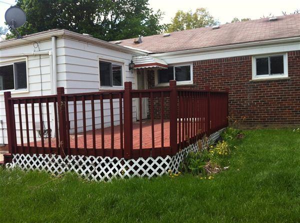 13936 Garfield - Photo 2 of 8